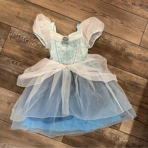 Disney Cinderella costume - kids size 4